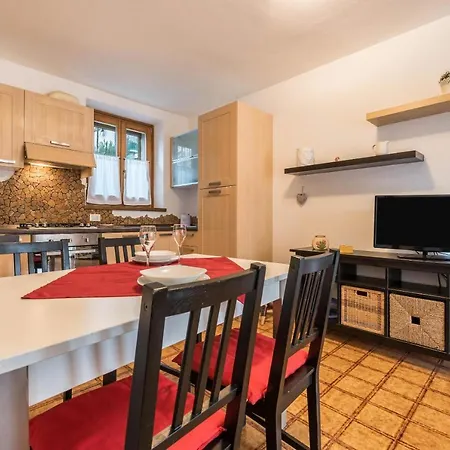 Casa Holidays Moreli Little * Tremosine
